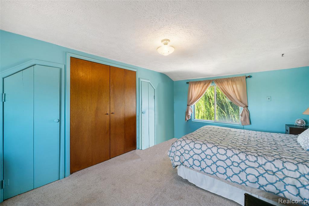 8107 Anchor Bay Drive, Clay, MI 48001 — Photo 31