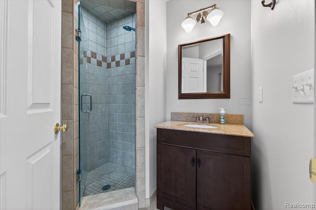 57165 Willow Ridge Boulevard, Washington, MI — Photo 47