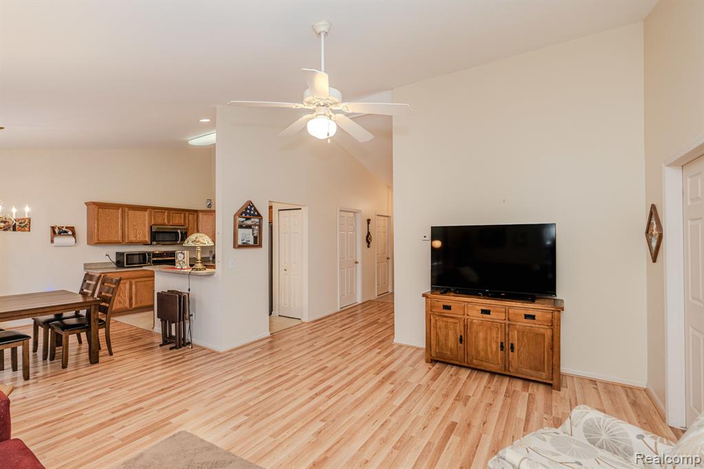 1853 Wexford Circle, Ypsilanti, MI 48198 — Photo 7