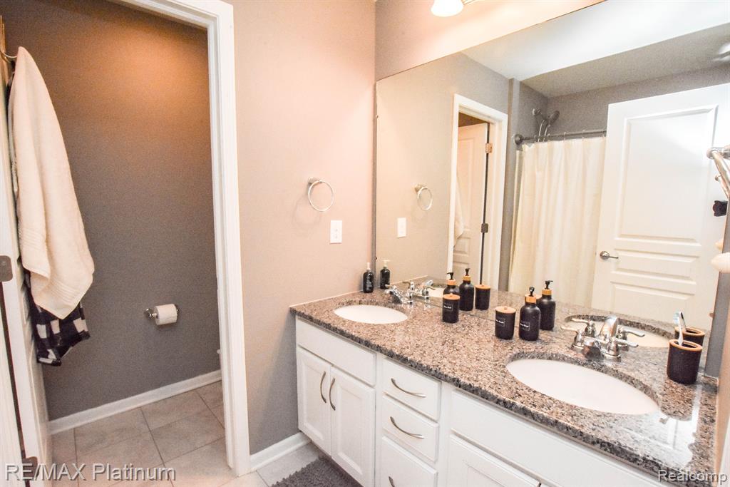 29914 BRAEBURN, New Hudson, MI 48165 — Photo 51