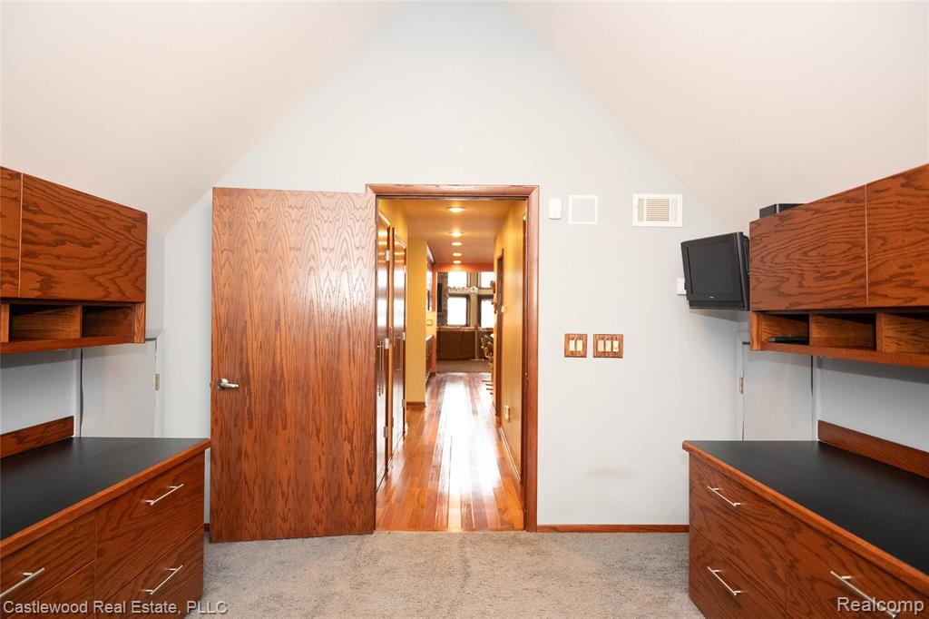 1625 Ridge Road, Highland, MI 48356 — Photo 40