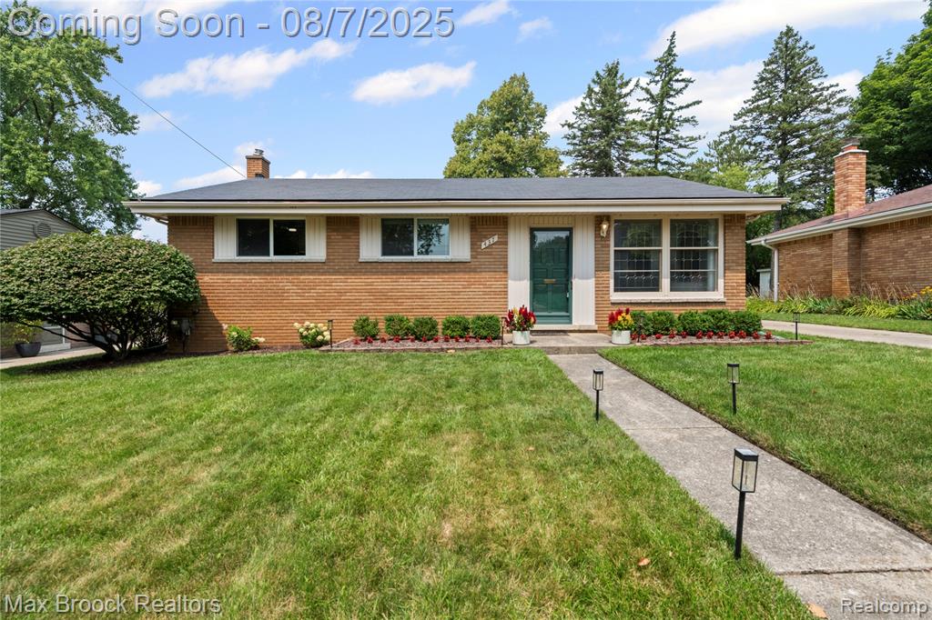 437 Meadow Lane, Rochester, MI 48307 — front exterior