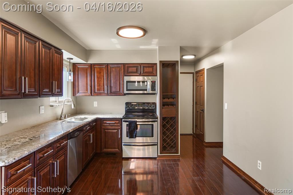 43603 Emrick Drive, Canton, MI 48187 — Photo 7