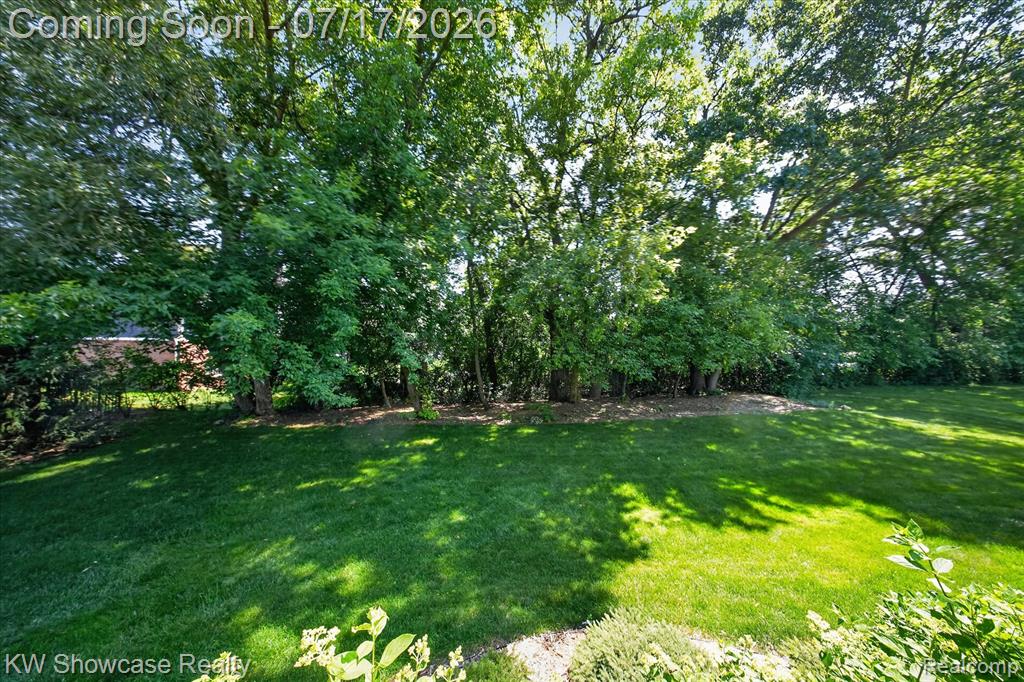 8265 Eastway Drive, White Lake, MI — Photo 42