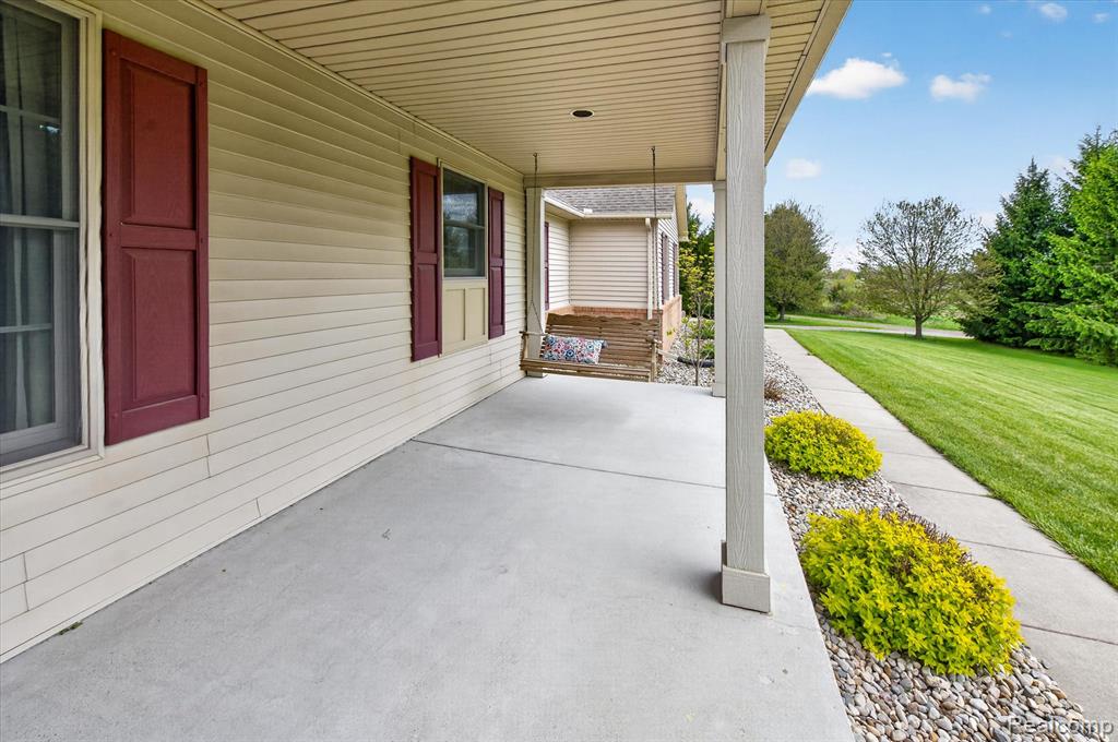 7659 Clyde Road, Fenton, MI 48430 — Photo 6