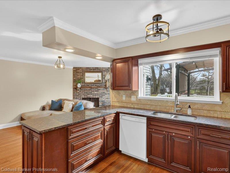6091 Rocking Chair Road, Grand Blanc, MI 48439 — Photo 18