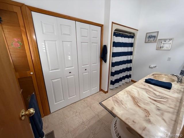 34 S Elba Road, Lapeer, MI 48446 — Photo 20