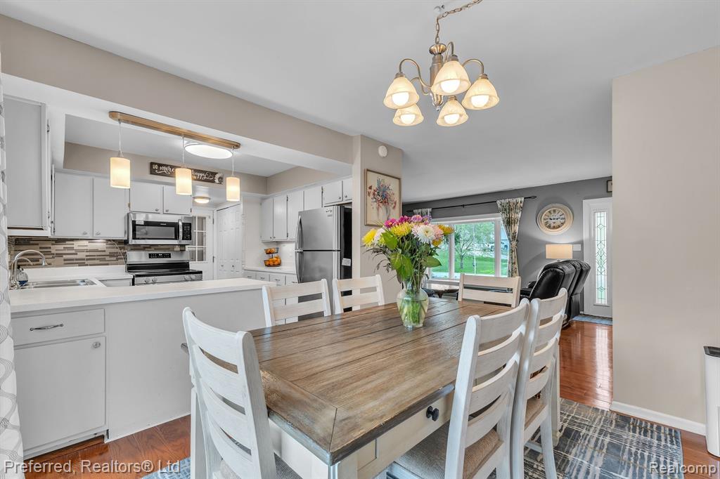 8722 WOODSHIRE Drive, White Lake, MI — Photo 14