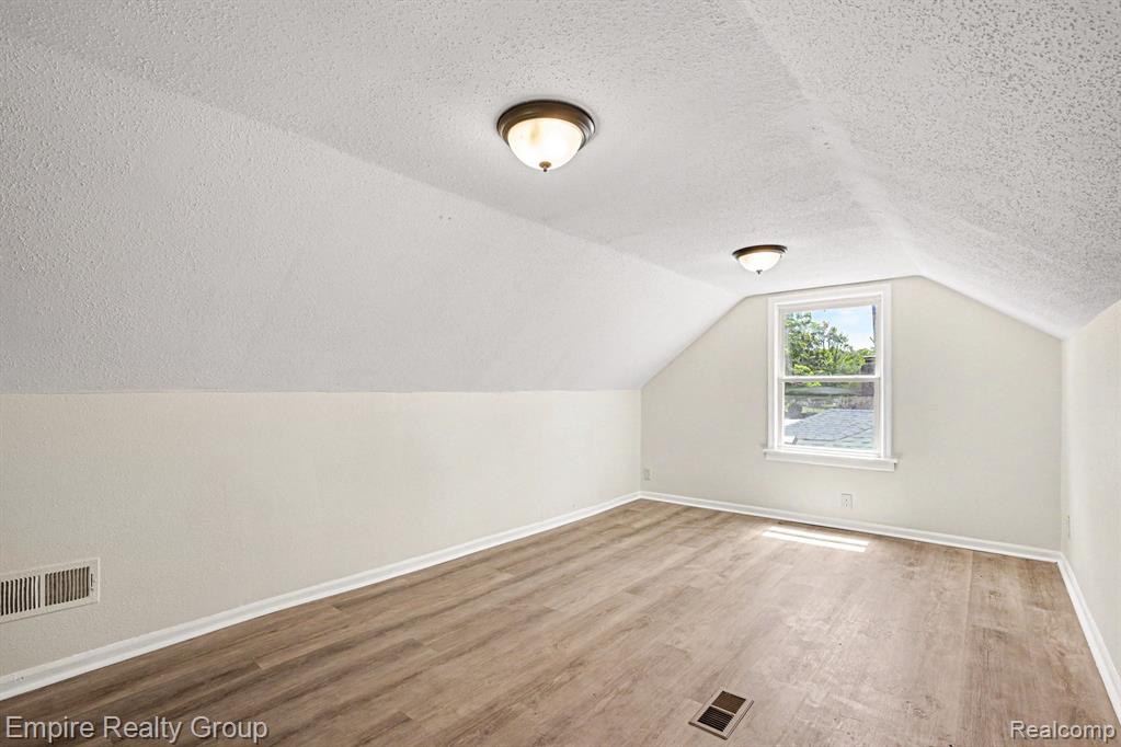 4575 Neff Avenue, Detroit, MI 48224 — Photo 16