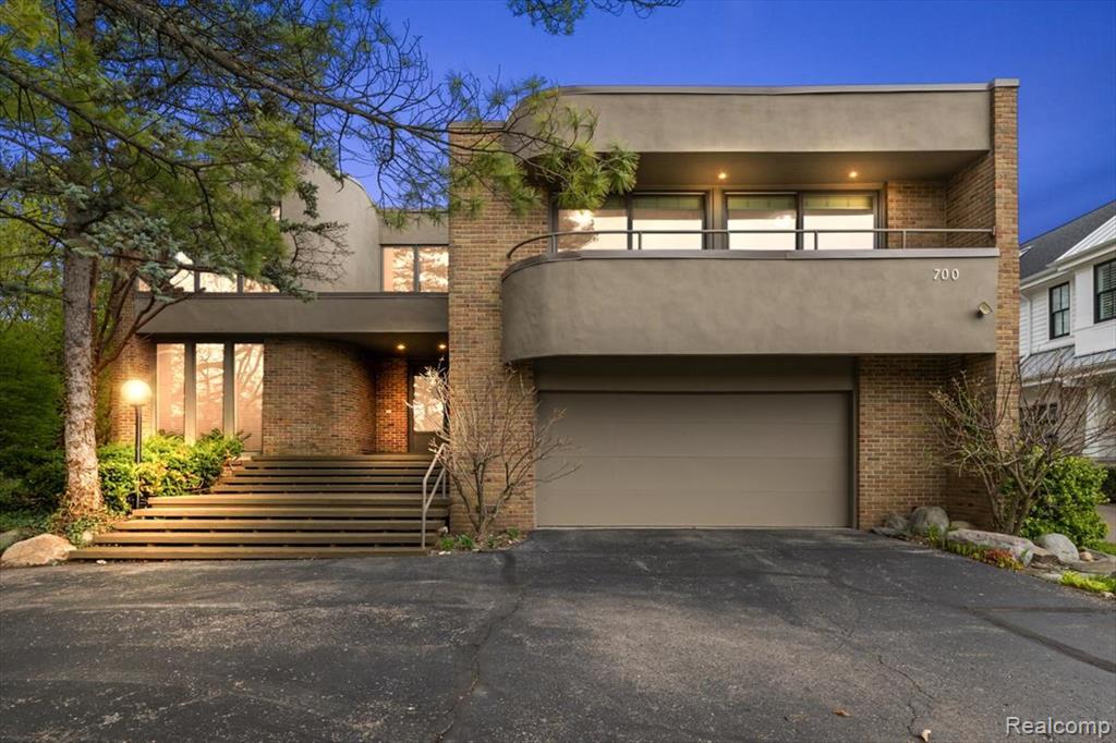 700 Lakeside Drive, Birmingham, MI 48009 — front exterior