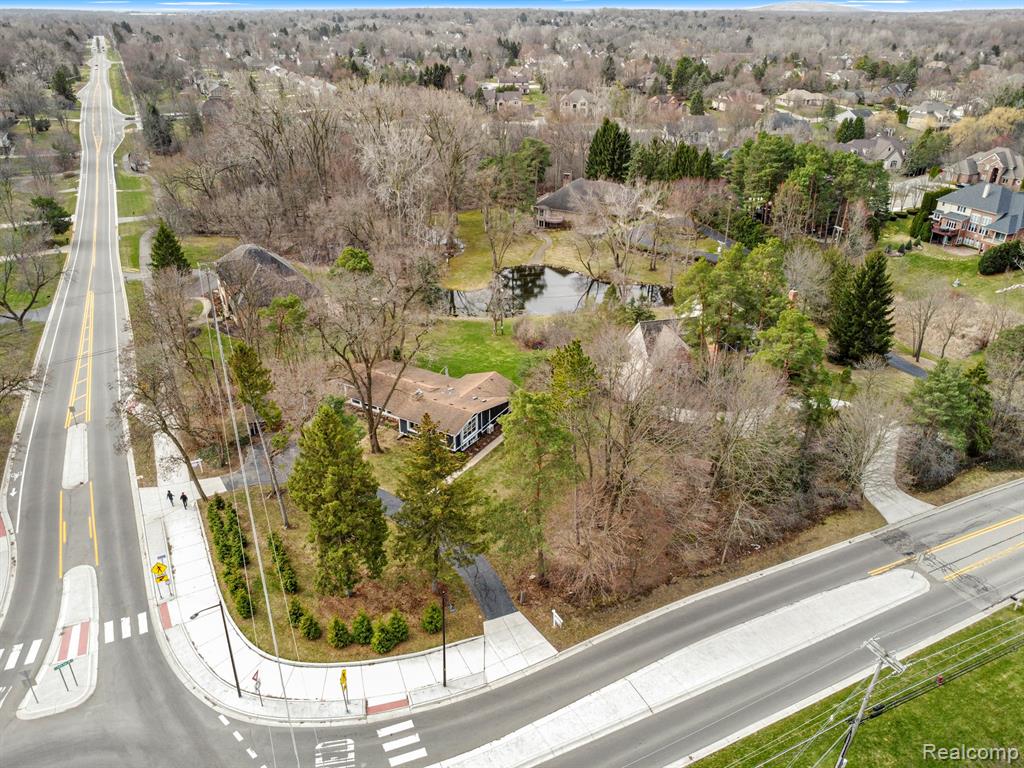45401 W 9 Mile Road, Novi, MI — Photo 57