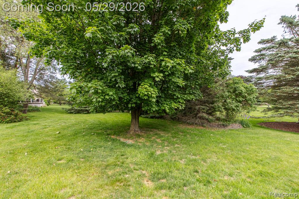 2241 Elkridge Circle, Highland, MI 48356 — Photo 60