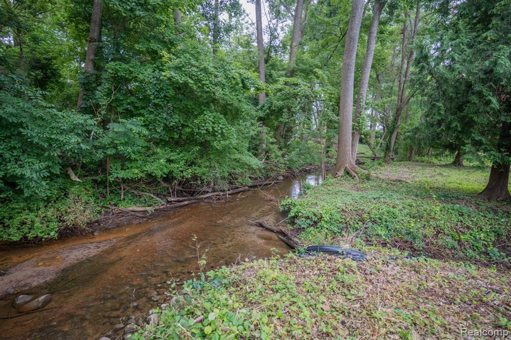 1284 ROCHESTER Road, Leonard, MI 48367 — Photo 51