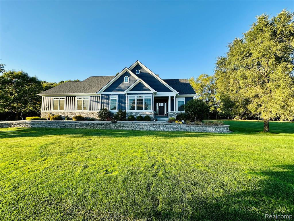 4584 Emu Drive, Pinckney, MI 48169 — Photo 2