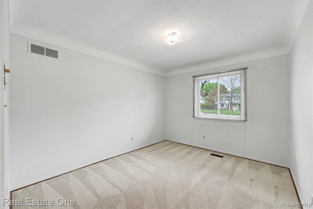 3888 Boulder Drive, Troy, MI 48084 — Photo 26