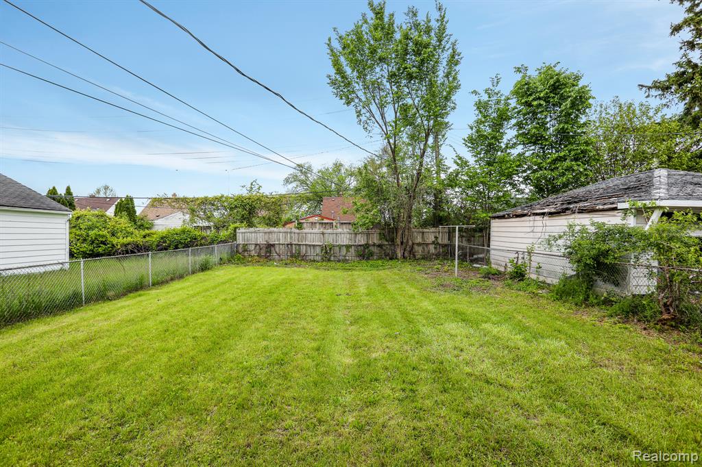 8679 BURT Road, Detroit, MI 48228 — Photo 13