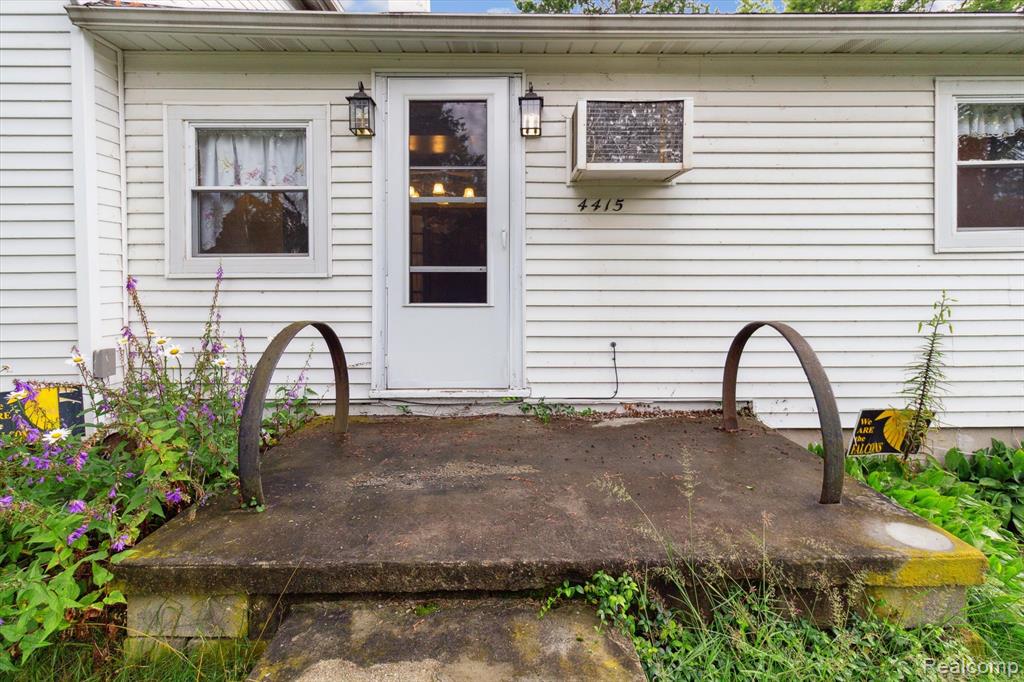4415 Central Street, Columbiaville, MI 48421 — Photo 27