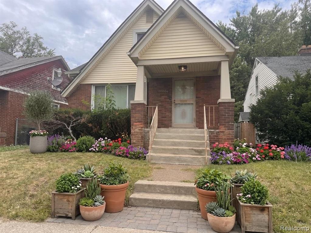 11855 Findlay Street, Detroit, MI 48205