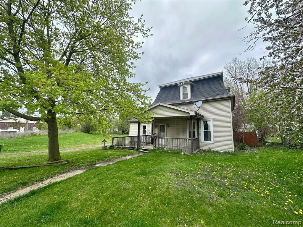 1 1ST Street, Yale, MI 48097 — Photo 2