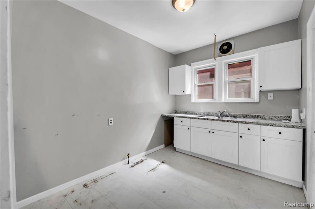 14888 Mendota Street, Detroit, MI 48238 — Photo 10