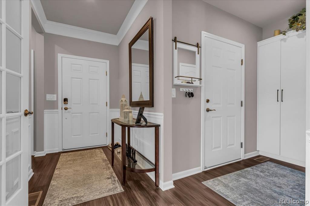 48614 Windfall Road, Novi, MI — Photo 7