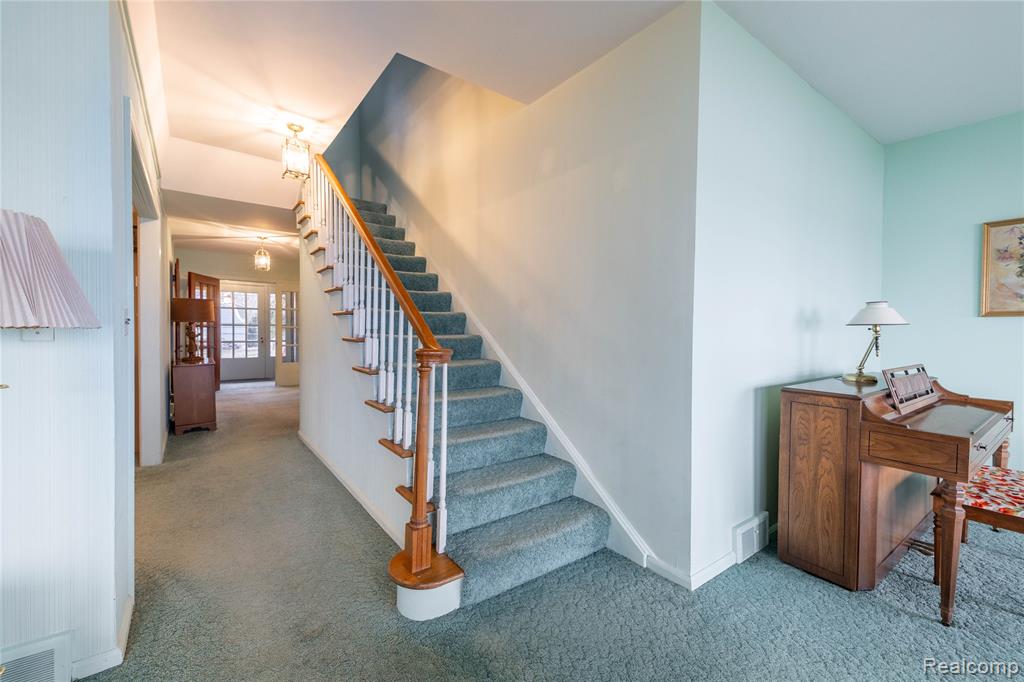 29863 East River Road, Grosse Ile, MI 48138 — Photo 30
