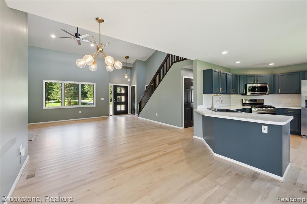 857 Quatro Lane, Addison, MI 48367 — Photo 10