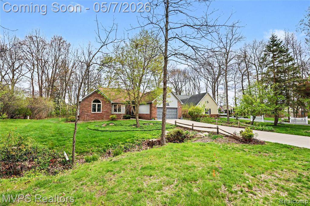 936 Wildbrook Lane, Lake Orion, MI 48362 — Photo 5