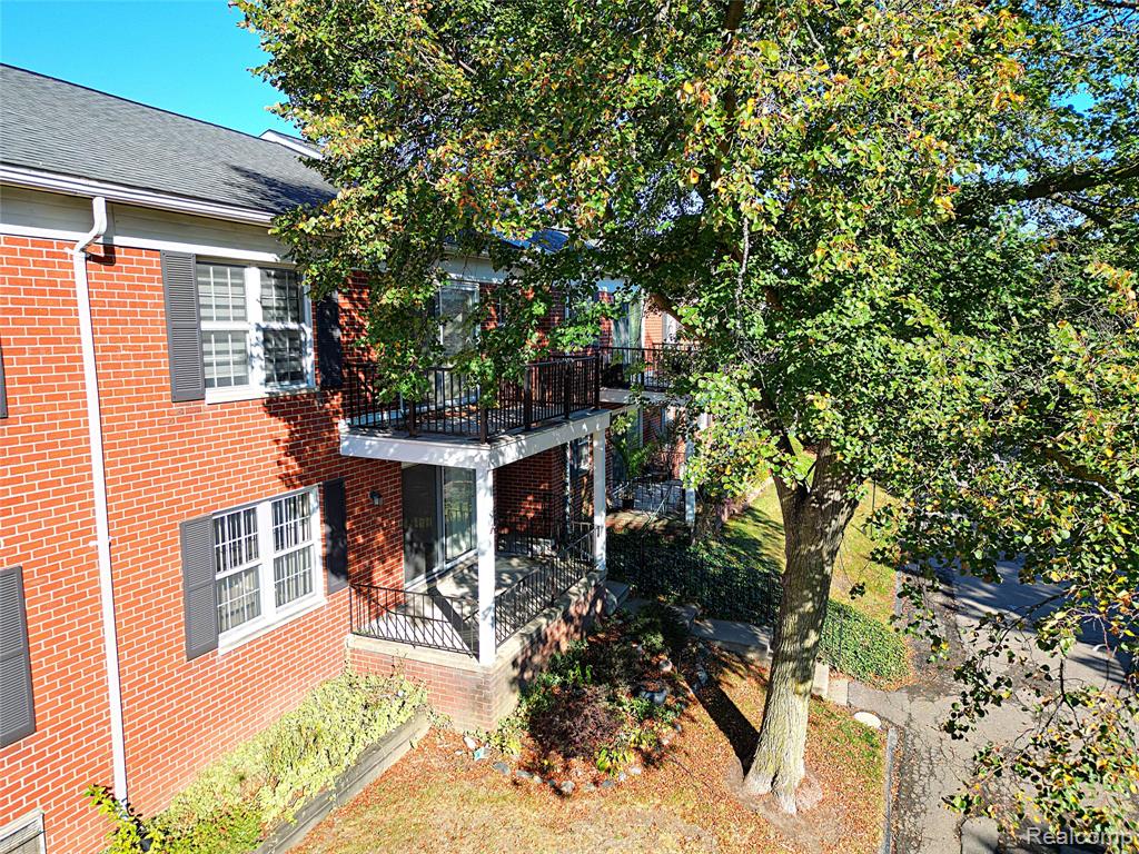 27654 E Echo Valley E Street, 232, Farmington Hills, MI 48334 — Photo 4