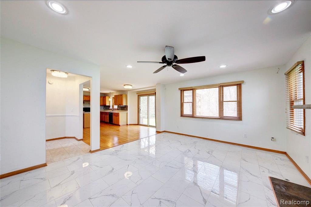 4570 River Hills Court, Brighton, MI 48114 — Photo 17