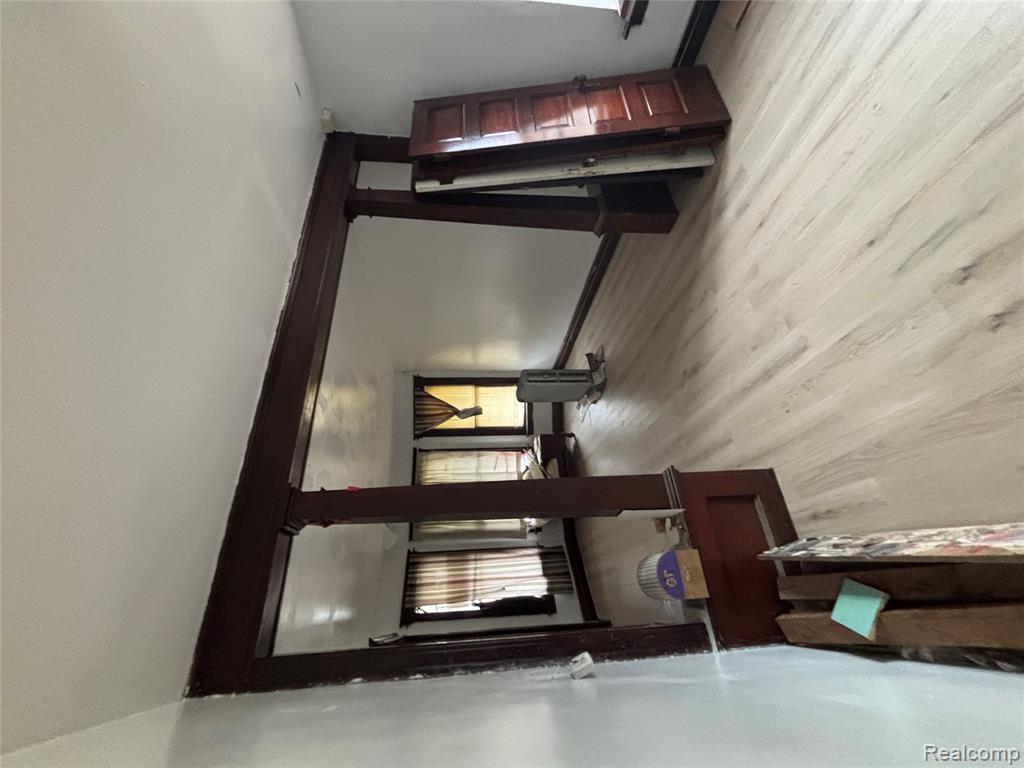 5327 Holcomb Street, Detroit, MI 48213 — Photo 6
