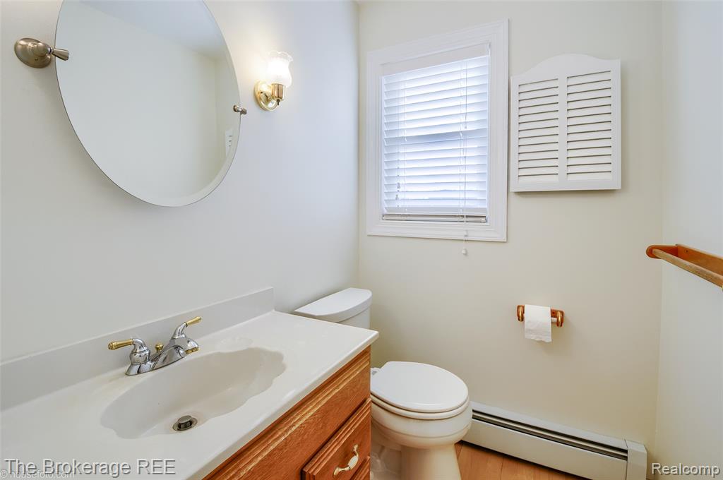 11247 Irish Road, Otisville, MI 48463 — Photo 20