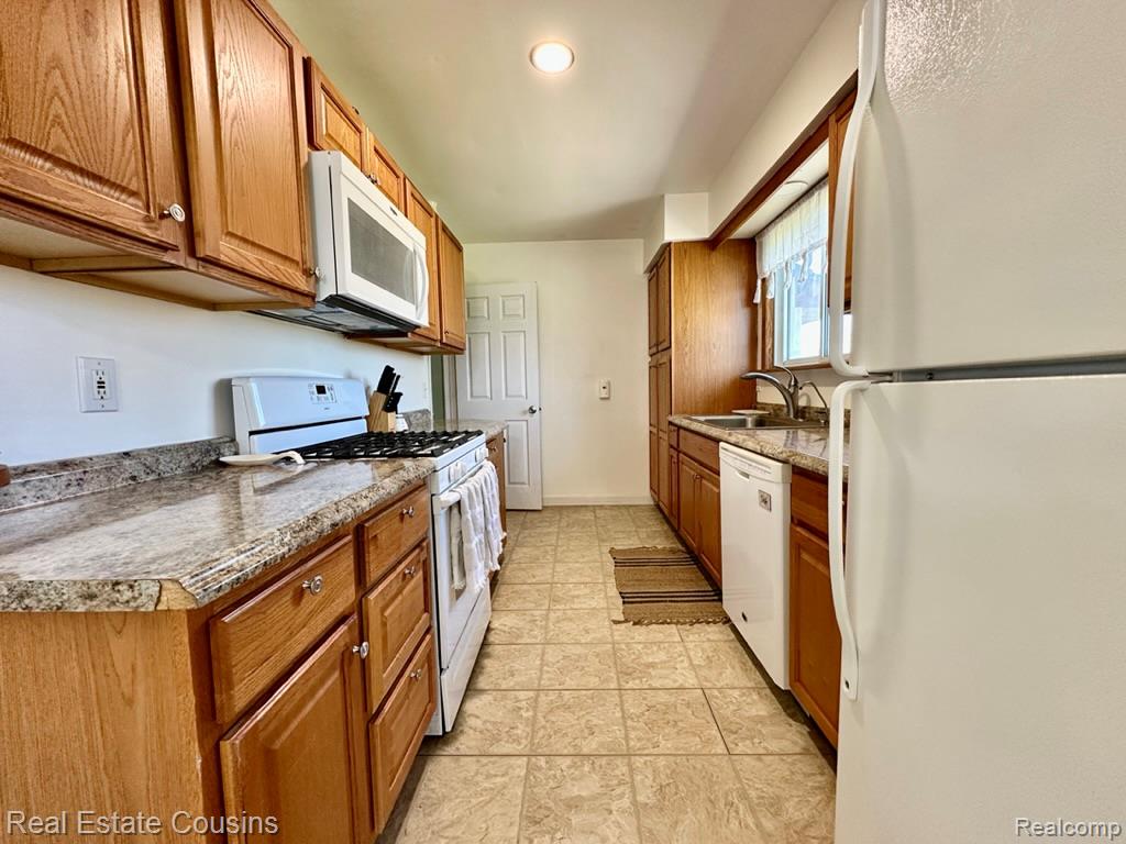 9335 Sheridan Road, Gaines Vlg, MI 48436 — Photo 6
