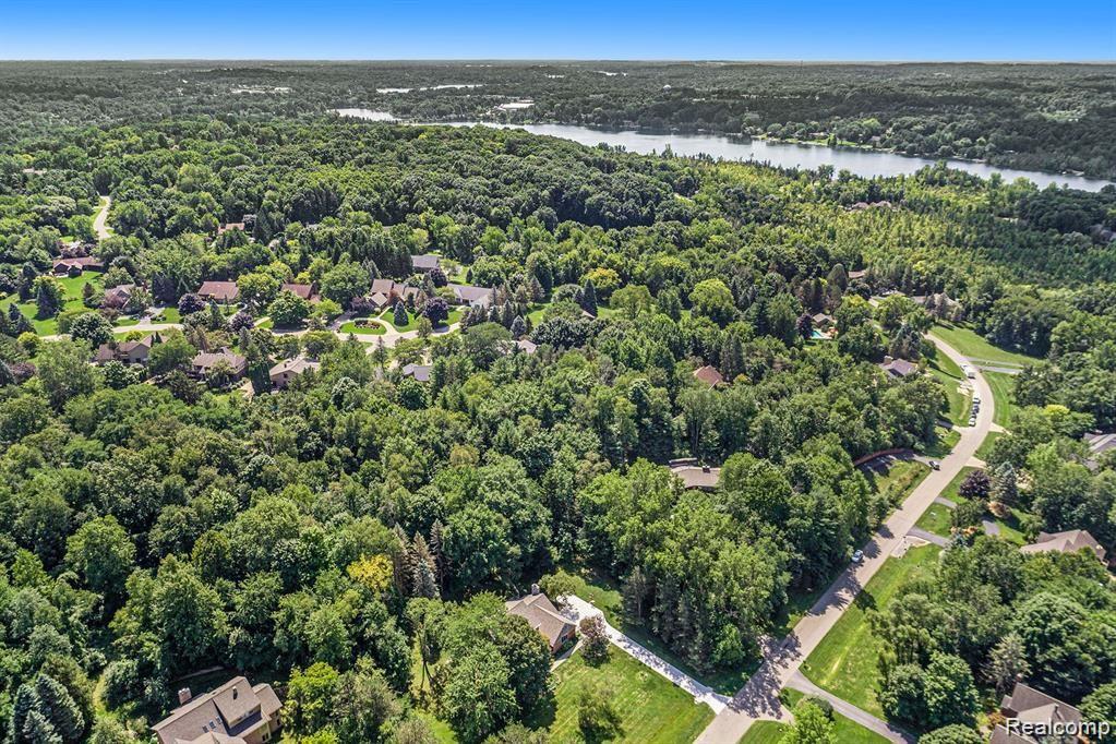 7254 DARK LAKE Drive, Clarkston, MI — Photo 52