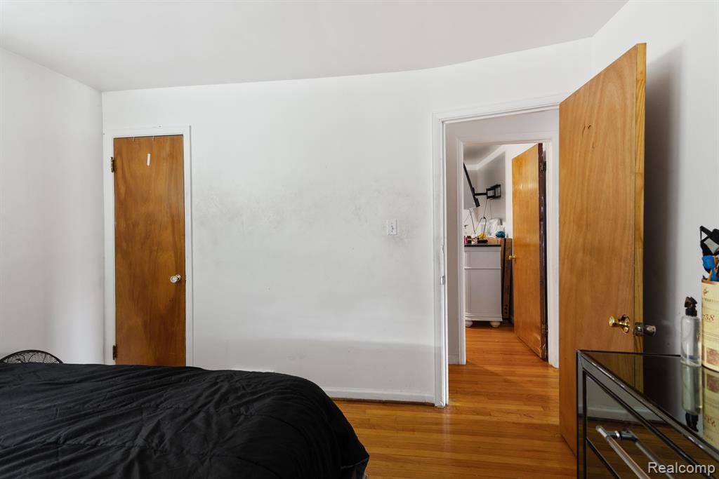 6545 ASBURY Park, Detroit, MI 48228 — Photo 12