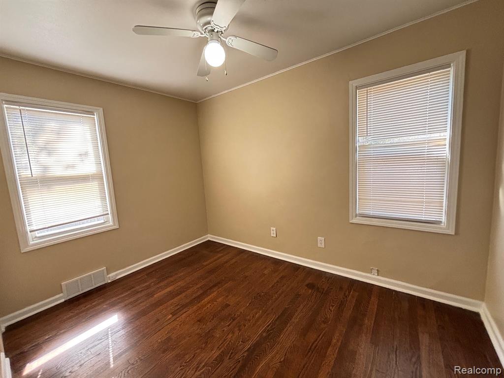 747 Gardendale Street, Ferndale, MI 48220 — Photo 6
