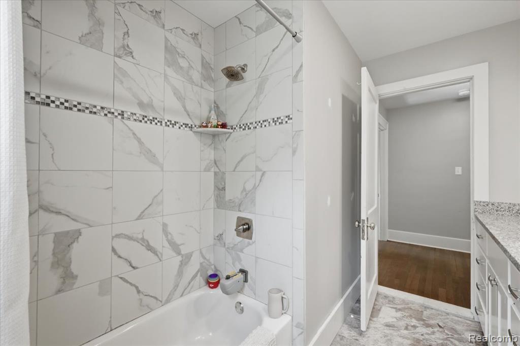 707 S Laurel Street, Royal Oak, MI 48067 — Photo 34