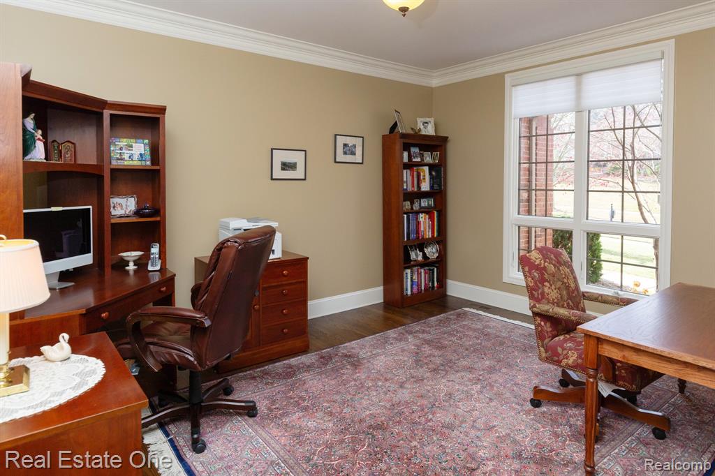 658 Langley Road, Rochester Hills, MI 48309 — Photo 19