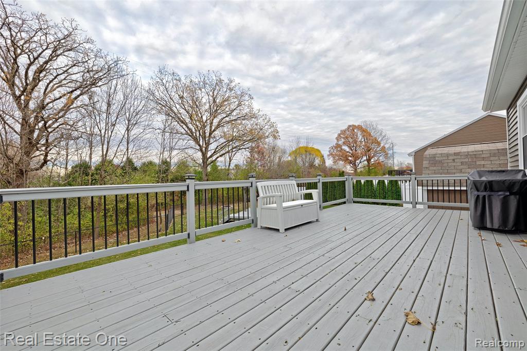 4316 Pebble Creek Boulevard, Grand Blanc, MI 48439 — Photo 59