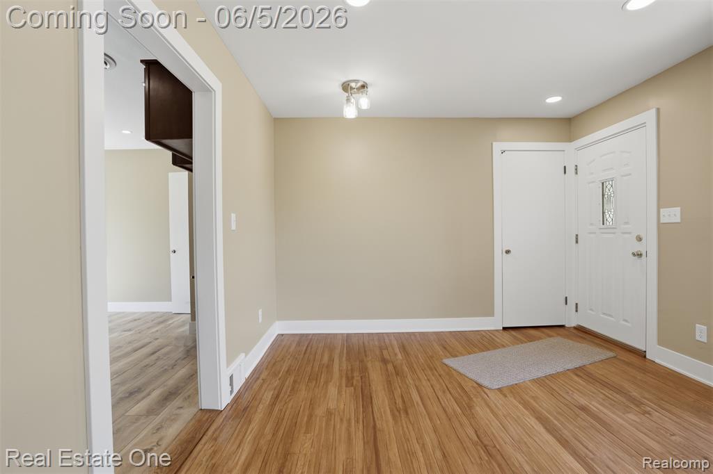33441 Alta Street, Garden City, MI — Photo 9