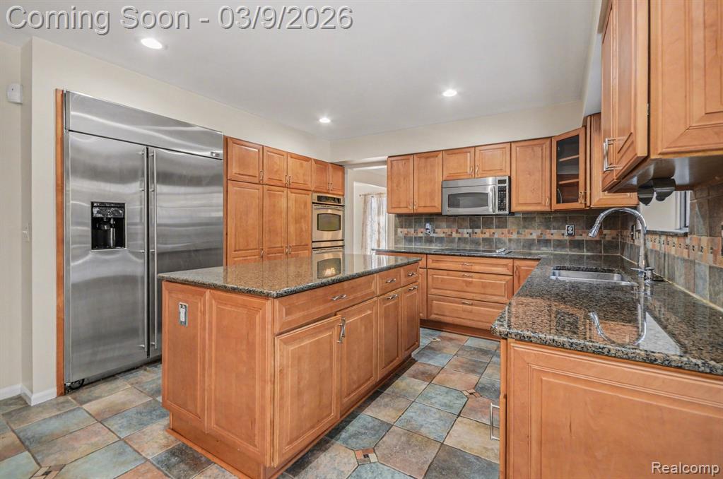 4280 Woodlands, Orchard Lake Village, MI 48323 — Photo 15