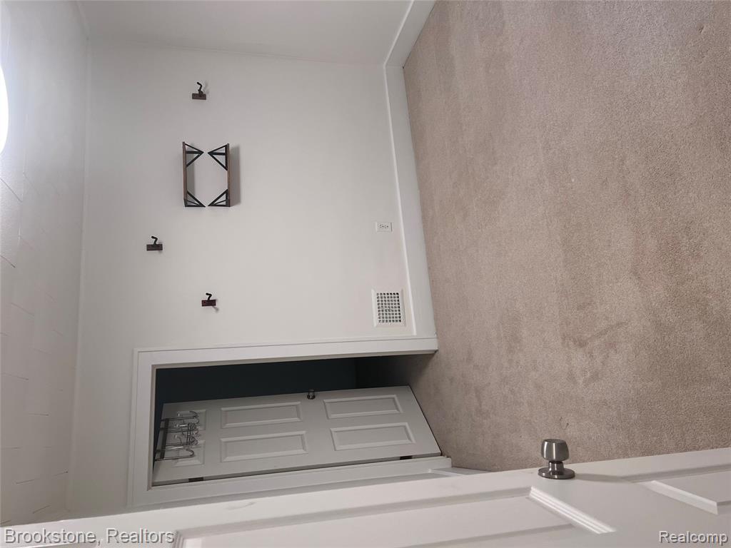 441 W Troy Street, Ferndale, MI 48220 — Photo 8
