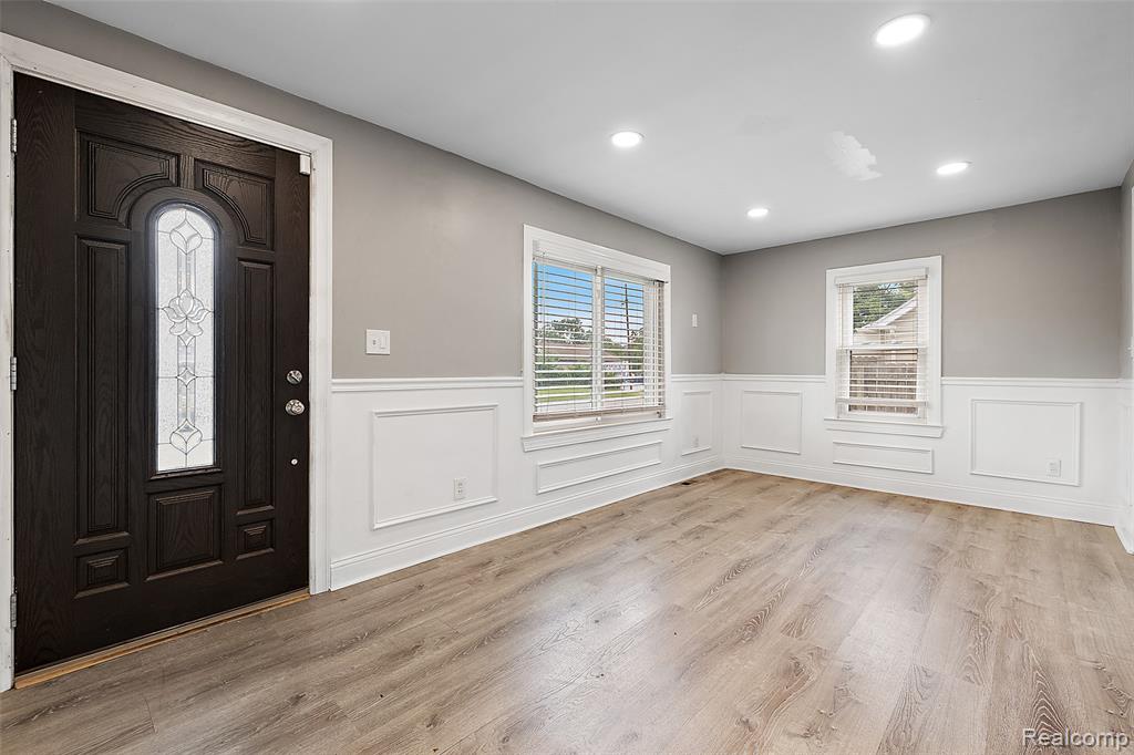 5869 Marvin Street, Taylor, MI 48180 — Photo 10