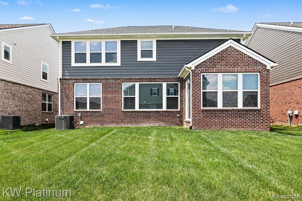 4918 Knollwood Drive, Troy, MI 48085 — Photo 25