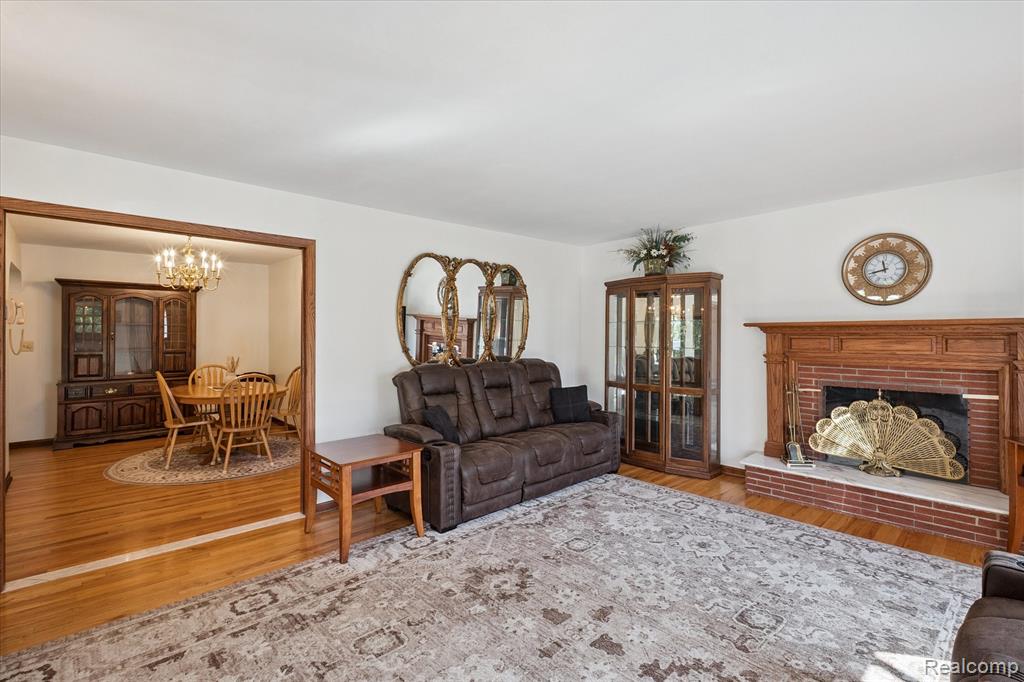 49816 W Huron River Drive, Belleville, MI 48111 — Photo 7