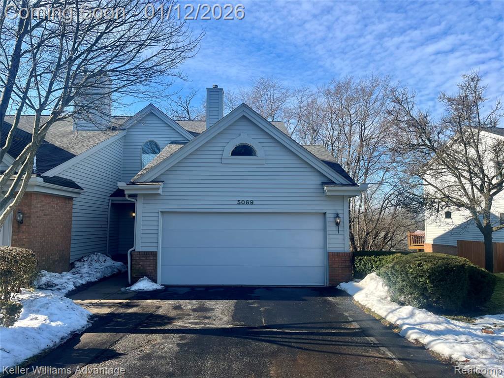 5069 Timberway Trail, Clarkston, MI — front exterior