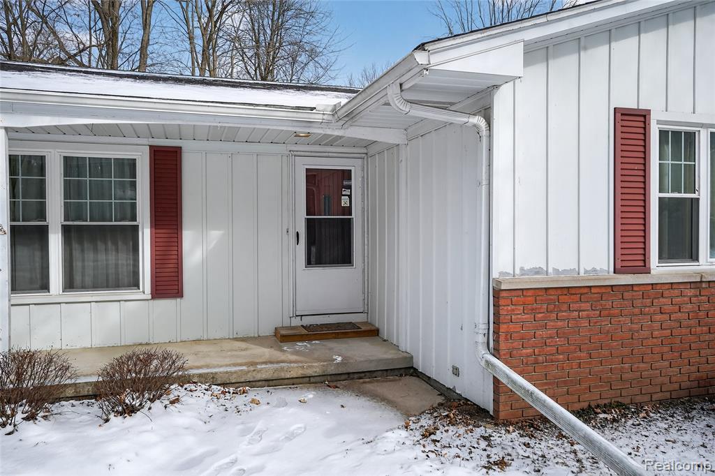 4021 Triwood Road, Bridgeport, MI 48722 — Photo 4