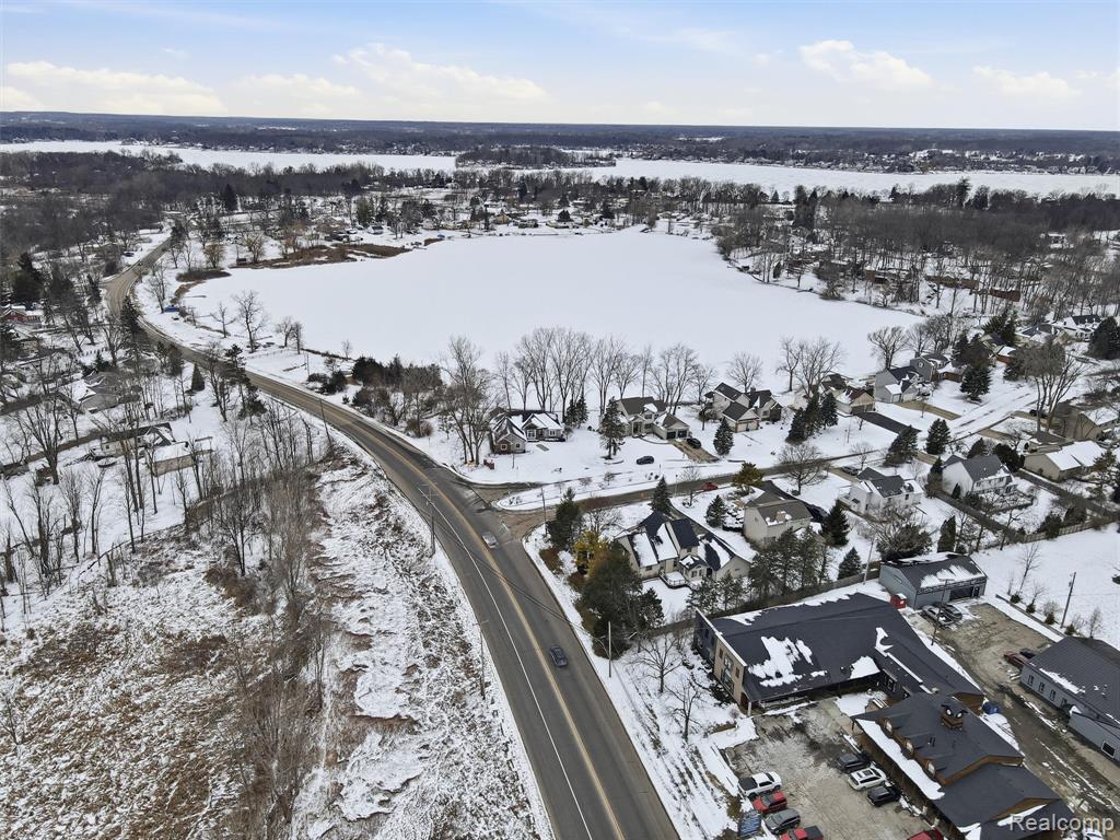 1393 Eden Gardens Drive, Fenton, MI 48430 — Photo 53