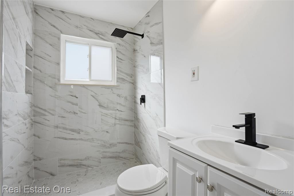 5416 JACKSON Street, Dearborn Heights, MI 48125 — Photo 15