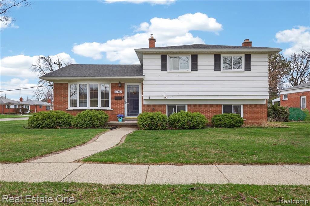 13262 Carol Avenue, Warren, MI 48088 — Photo 2